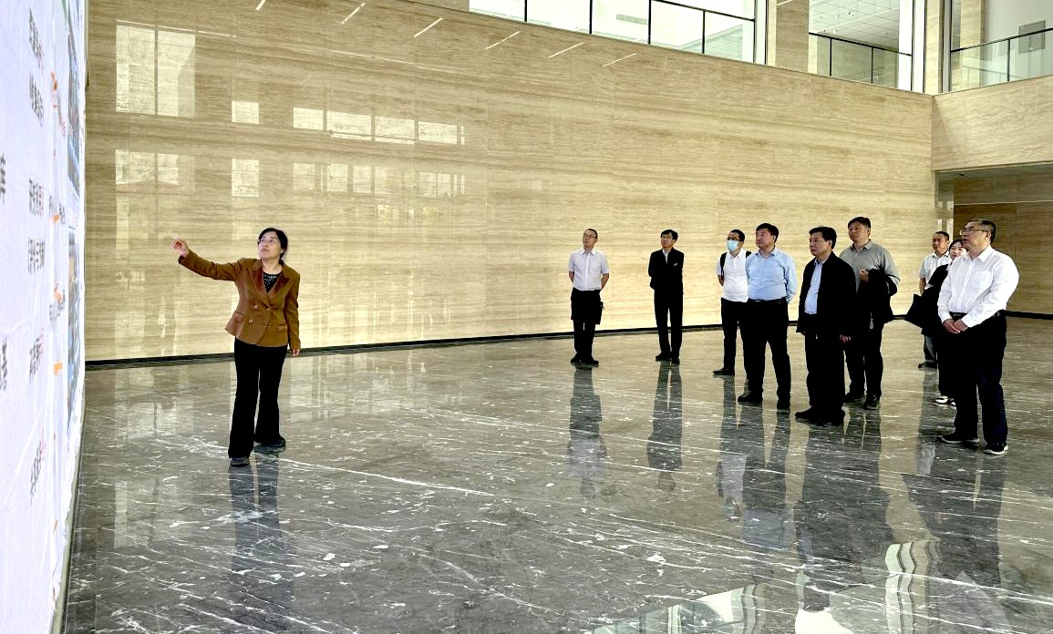 03.jpg